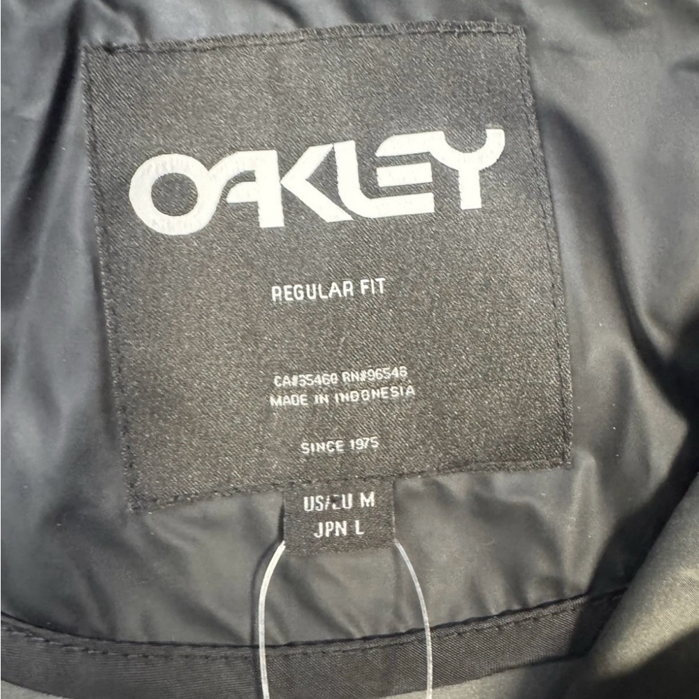 Nwt Oakley Explorer Packable Jacket Size Mens Med… - image 4